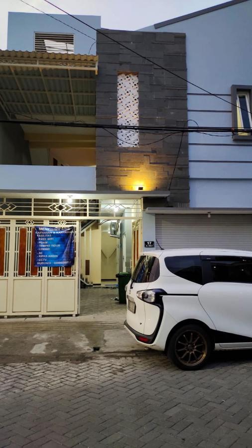 Oyo 91209 Arjuna Residence Syariah Sby 수라바야 외부 사진