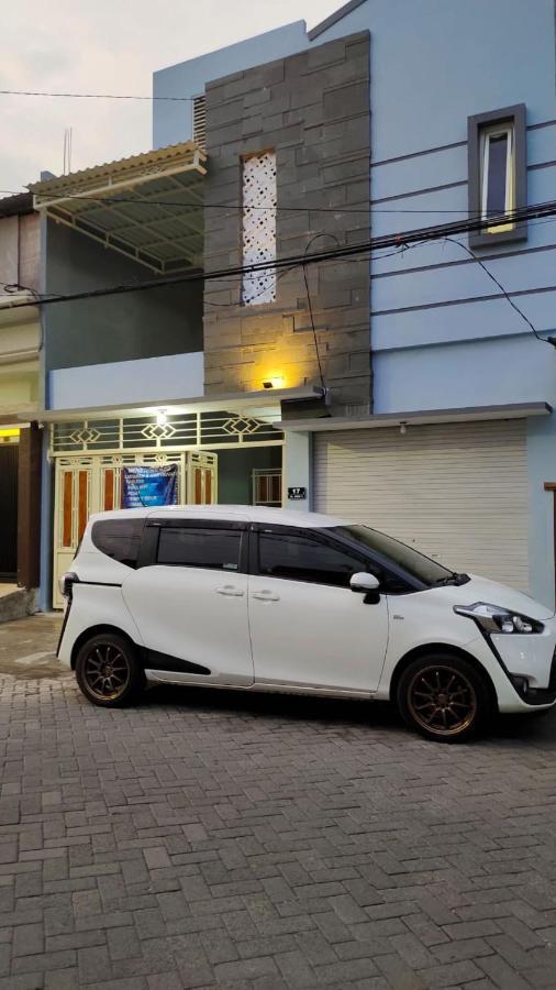 Oyo 91209 Arjuna Residence Syariah Sby 수라바야 외부 사진